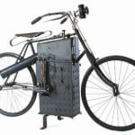 Cine a inventat motocicleta