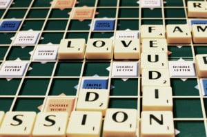 Cine a inventat scrabble